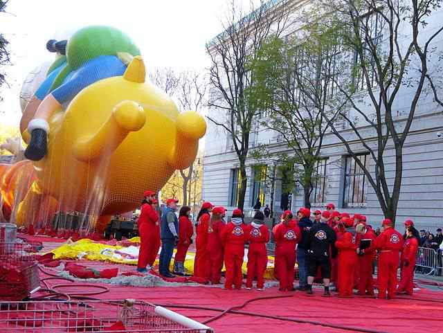Macy's Thanksgiving Parade Balloon Inflation (7)