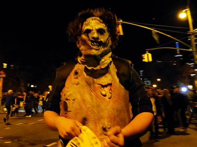 Halloween-Parade-NYC  (11)