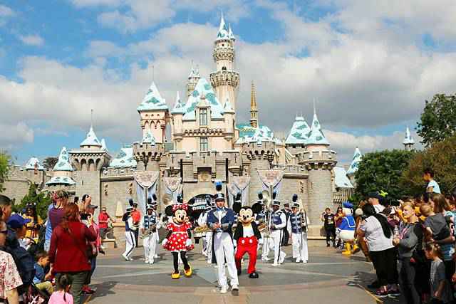 Disneyland California (2)
