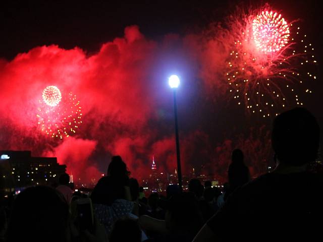 July Fourth Fireworks JC (1)