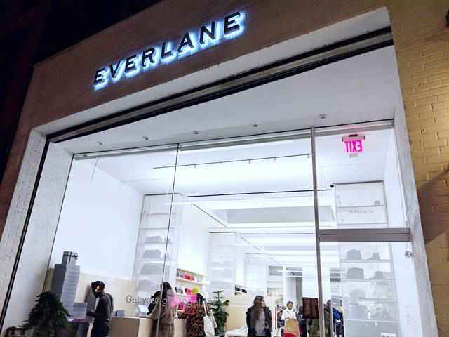 Everlane (1)
