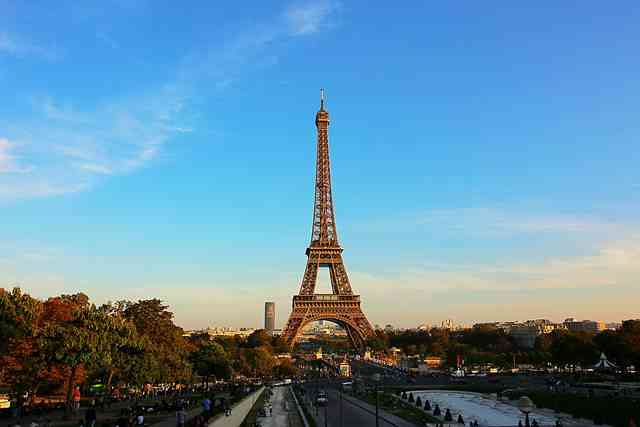 Eiffel Tower (23)