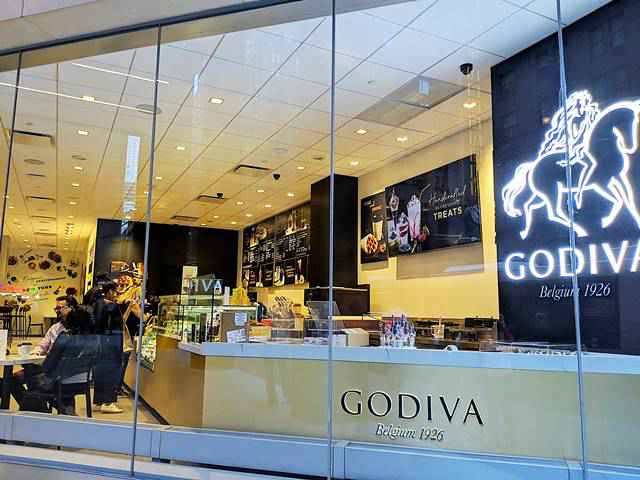 Godiva Café NYC (1)