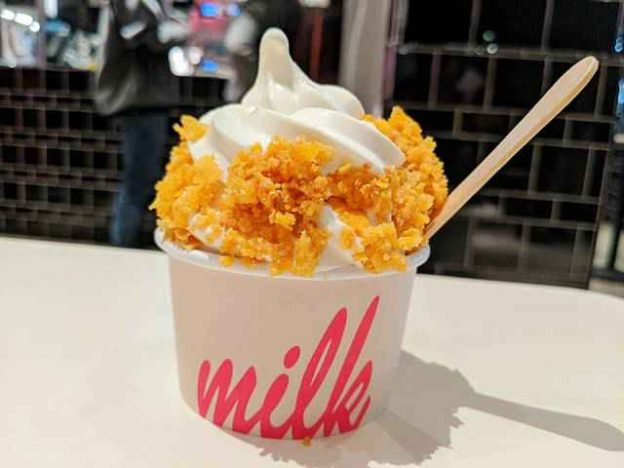 ミルクバーニューヨーク Nomad エースホテルの隣にオープン 濃厚ミルクのソフトクリームが美味しい Milk Bar Nyc Petite New York