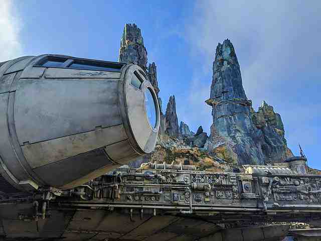 スターウォーズ ギャラクシーズエッジ ディズニーハリウッドスタジオ最新エリアの見どころと楽しみ方 Petite New York