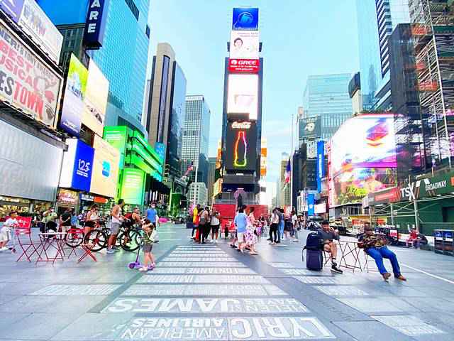 Times Square (1)