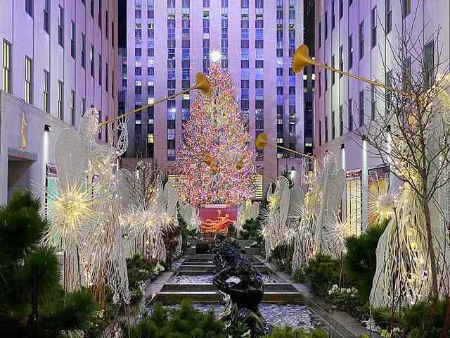Rockefeller Center (4)