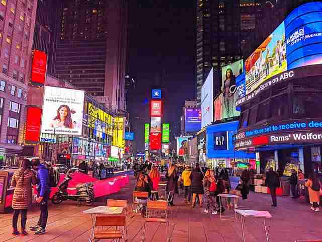 Times Square (2)