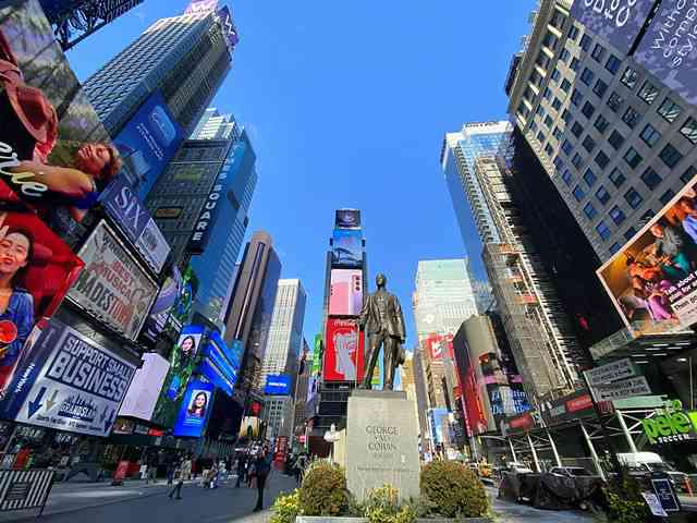 Times Square (1)