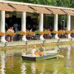 ボートハウス セントラルパークの美しい池 レイクでボート遊び&絶景レストラン
