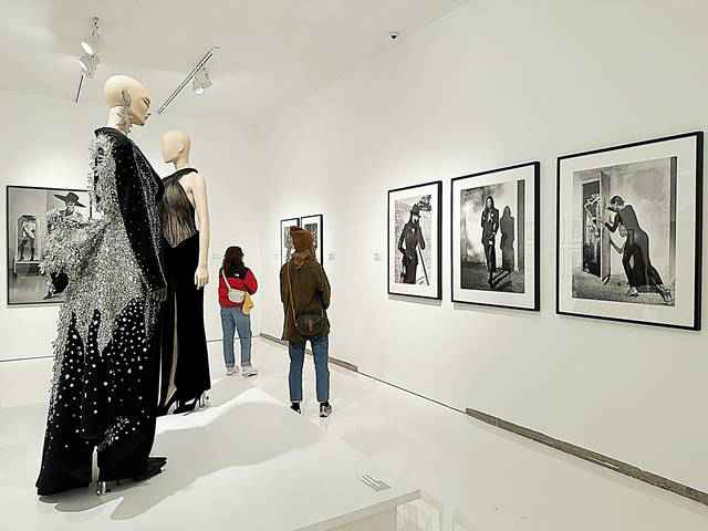 トシティエリーミュグレー Thierry Mugler カットソースーツ トシ