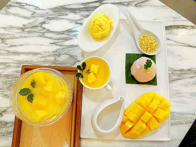 タイ バンコクのおすすめスイーツ屋さん マンゴーカフェ Make Me Mango