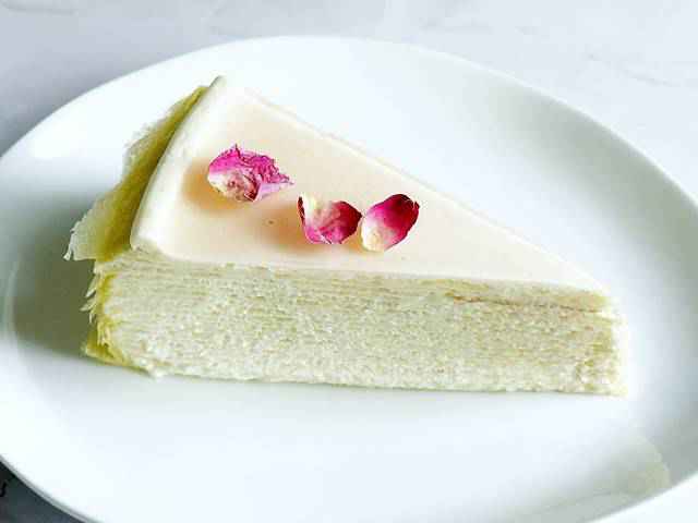 ニューヨーク生まれのミルクレープケーキ Lady M 限定ローズミル