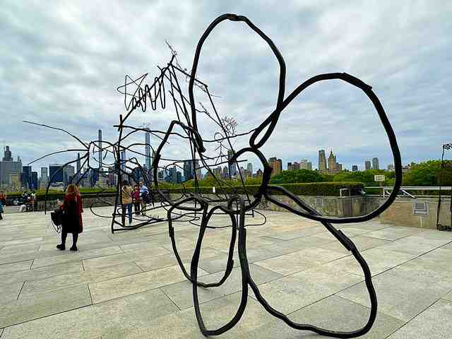 メトロポリタン美術館 ルーフガーデン 2024 絶景屋上庭園に可愛い