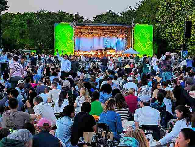セントラルパークの夏の人気イベント！ニューヨークフィル 野外
