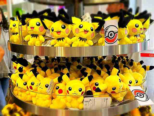 自由の女神ピカチュウ ぬいぐるみ ピカチュウ 自由の女神 ぬいぐるみ