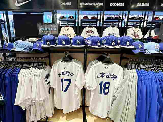 非売品 メジャーリーグ MLB グッズ セット 楽天市場】フレディ・フリーマン MLB Tokyo Series 2025