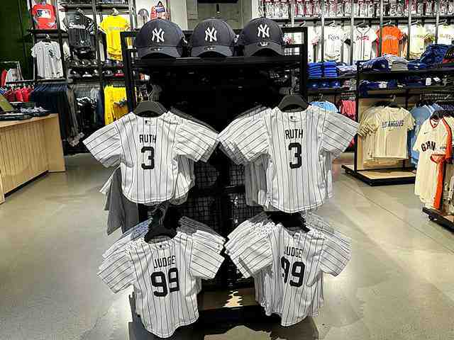 非売品 メジャーリーグ MLB グッズ セット 楽天市場】MLB(メジャーリーグ) 東京シリーズ さがらポーチ