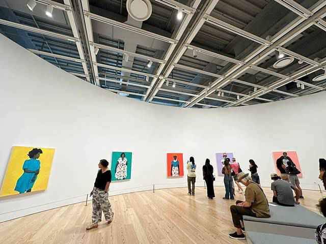ホイットニー美術館でエイミー・シェラルド特別展 Amy Sherald