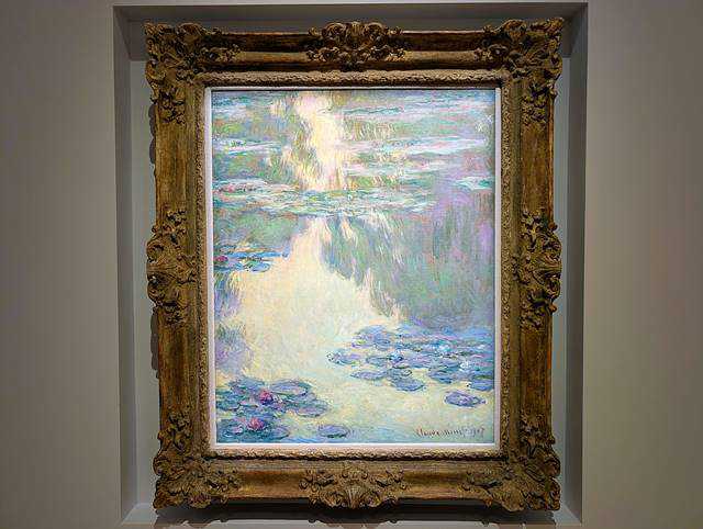 クリスティーズ Christie's DIC川村記念美術館の作品が高額で落札