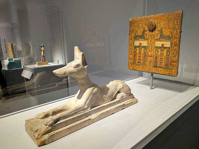 メトロポリタン美術館 豪華な古代エジプト特別展 Divine Egypt 多様な