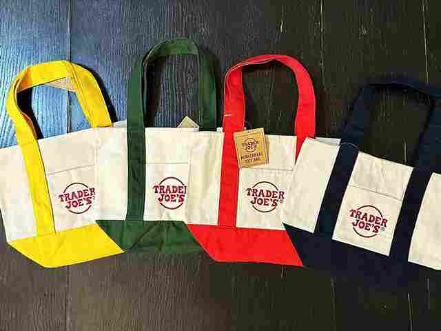 トレジョのミニトートバッグ 今日発売になりました！ - Petite New York