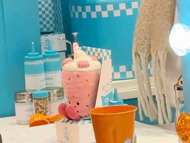 FAO Schwarz NY diner 限定パンケーキ Jellycat New York Diner Erlebnis
