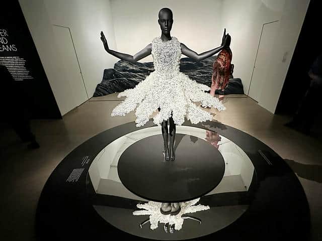 ルイ・フランセン パプリックアートの世界 パブリックアート｜横浜市立