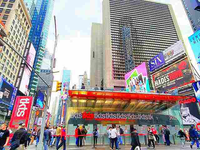 Times-Square-TKTS